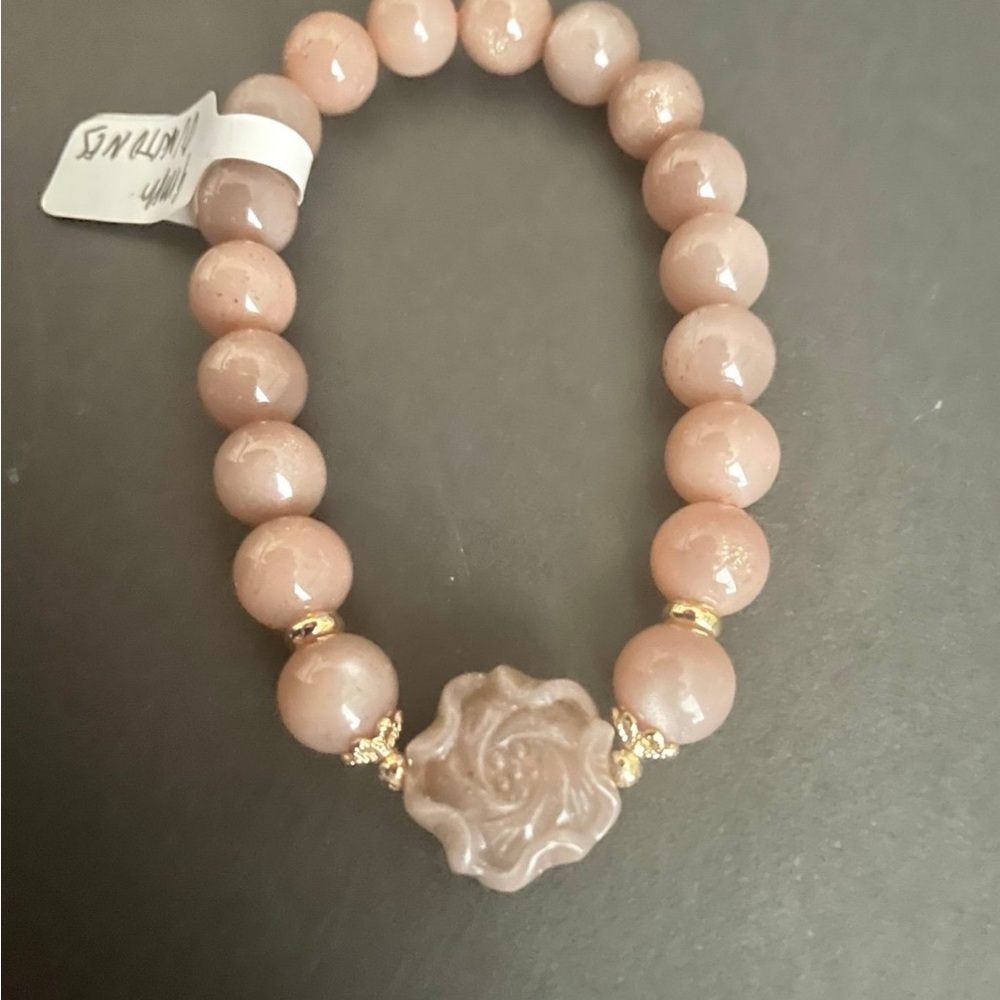 Elegant Sunstone Bracelet with Rose Accent
